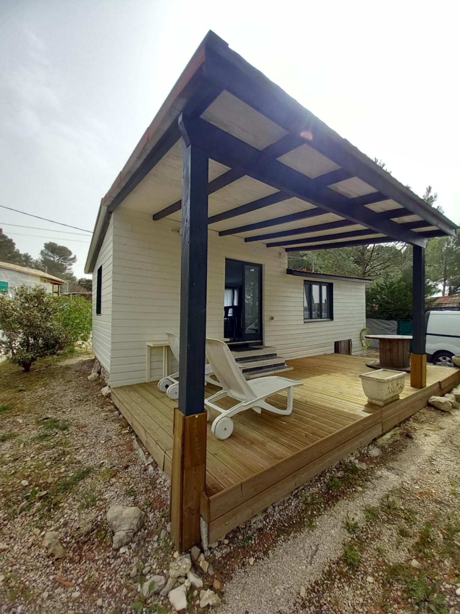 Mobilhome A Deux Pas Du Circuit Du Castellet Avec Terrasse Vue Mer Ле-Кастелле Экстерьер фото