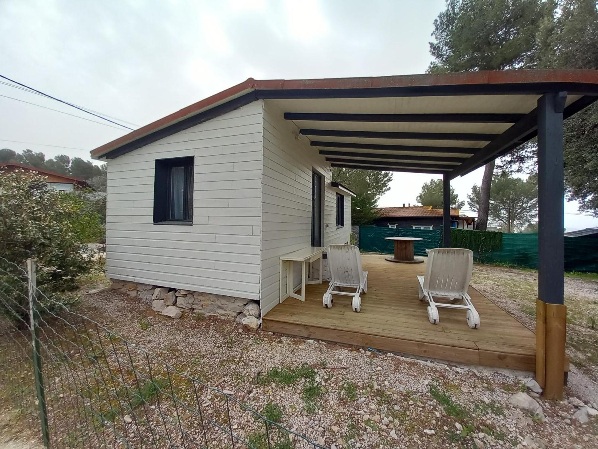 Mobilhome A Deux Pas Du Circuit Du Castellet Avec Terrasse Vue Mer Ле-Кастелле Экстерьер фото